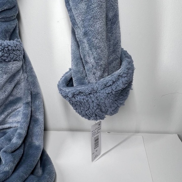 Natori Soft Plush Sherpa Robe Blue M NWT - Picture 6 of 9